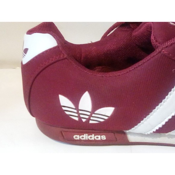 Rare Vintage Adidas Running Shoes size 7.5